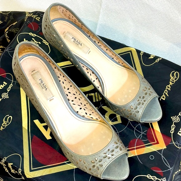 Prada Peep Toes 3” Heels Size EU 36=US 6 - Picture 2 of 10